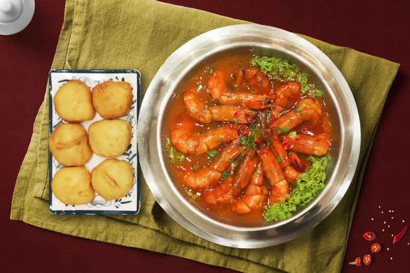 Vietnam Style Prawn with Buns